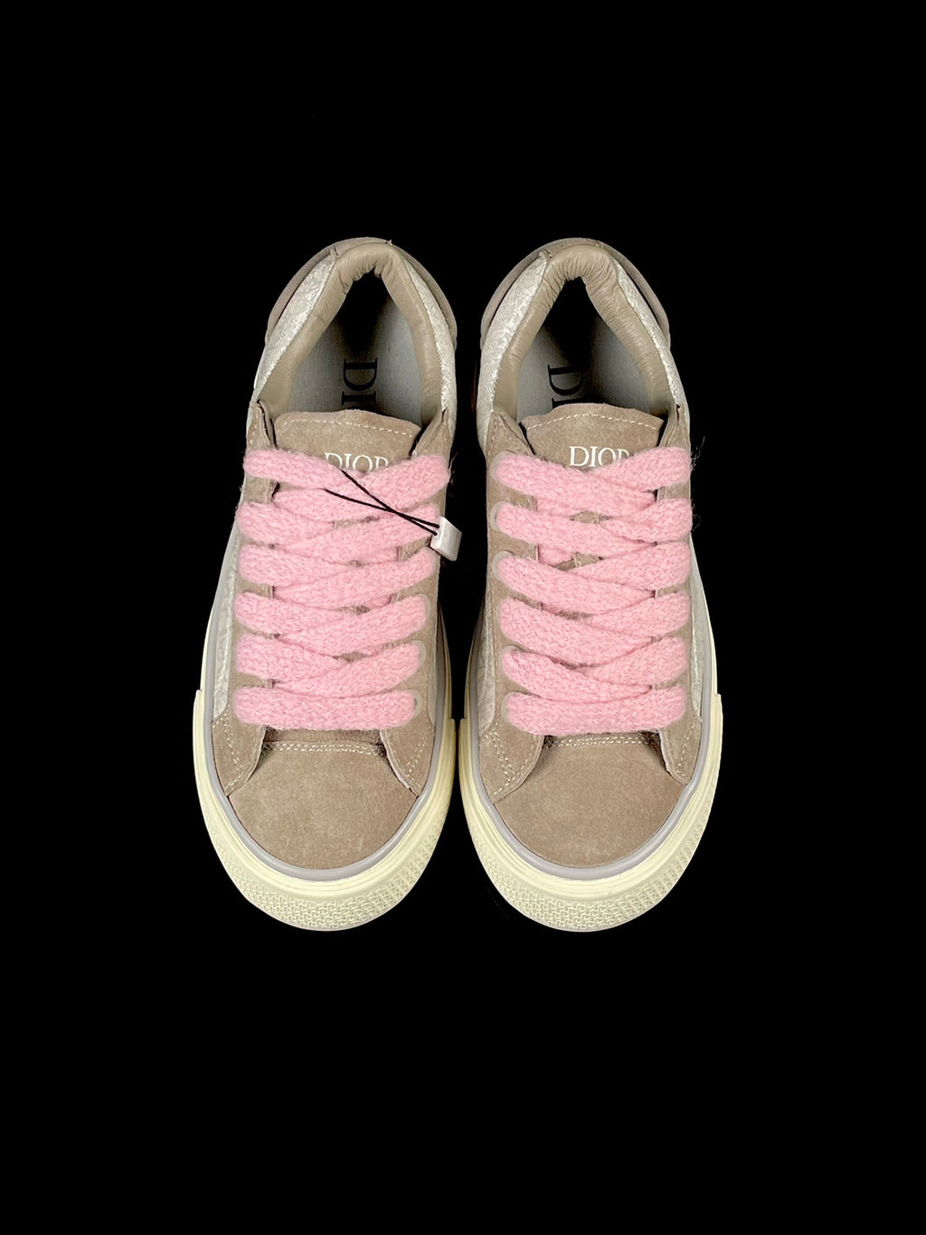 DIOR B33 Low-Top Sneaker in Grey Dior Oblique Jacquard with Pink Mohair Laces